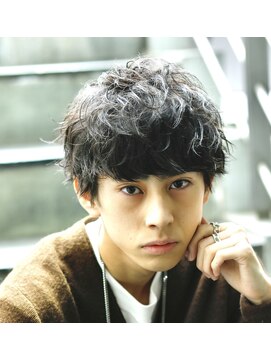 クオル 立川(QOL) ルーズツイスト