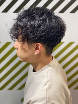 バーバーバー 四谷(BARBER-BAR) 大人カッコいい20代30代クセ毛風カール