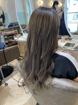 アンフィ 矢向(Anphi) 6-51 グレージュ