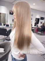 キング 梅田(K!ng)&nbsp;ミルクティーブロンドミルクティーベージュインナーカラー