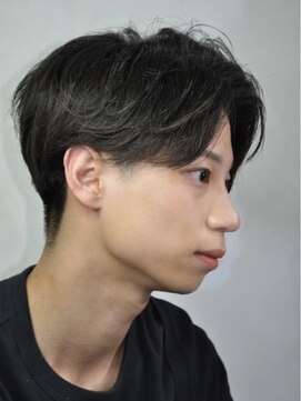 ヒロギンザ 上野店(HIRO GINZA) ナチュラルセンターパート束感ツーブロ