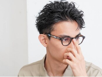 フィフス 原宿(fifth)の写真/《スパイキーショートご予約多数》ツイストスパイラルパーマとの相性抜群！ビジネスシーンでも◎[原宿]