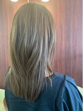 ヘアメイク ウエニ 上本町(HAIR MAKE UE2) 【上本町/谷町6丁目/50-60代/ミセス】白髪染め・白髪ぼかしも