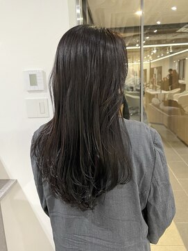 ノウハウ キョウト(KNOWHOW kyoto) レイヤーカット/ダークグレージュ/暗髪カラー/ワンカールで動く