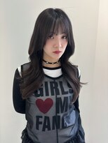 ユーフォリア 新宿通り(Euphoria) ロングレイヤー/ハッシュカット/くびれヘア/韓国レイヤー