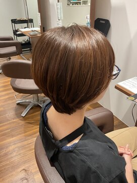 アミカ シーモール店(Amica) ショートボブ