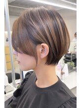 白髪をデザインするハイライト☆少し白髪が増えてきたなと感じる方にお勧めしております◎