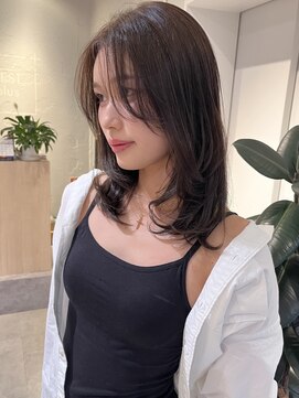 ゼストプラス(ZEST plus) 暗髪でも柔らかく見えるオリーブカラー♪ 【Luna】