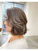 白髪ぼかし ハイライトヘイリーボブ ココアグレージュ