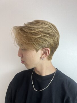 ステージ(STAGE) ダウンパーマ　ニュアンスパーマ　センターパート