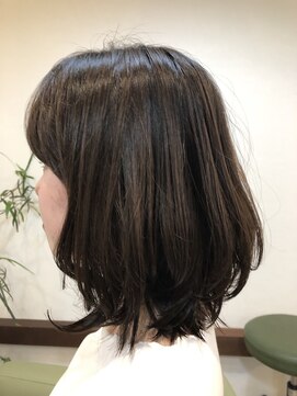 ヘアー ブルー(HAIR BLUE) ワンカールボブ