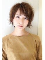 レウナ 外苑前(Reuna)&nbsp;大人可愛い小顔ショート　束感ショート　ニュアンスパーマ