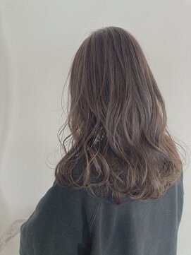 オーシー 四ツ井店(O'sea) グレージュカラー