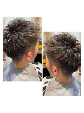 新宿2丁目美容室セカンド(Second) 【新宿二丁目　美容室　second】２ブロック×ハイライト