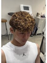 スイッチ(men's SWITCH)&nbsp;大分メンズスペインカールパーマ刈り上げレイヤーショート