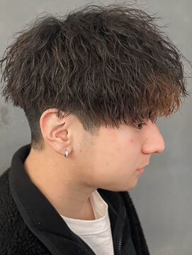 バース バイ ハピネス(BIRTH by happiness) 奈良men's縦落ちツイストスパイラルパーマ