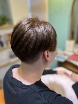 ルアナ(Luana) ツーブロック