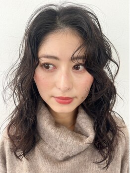 パーム スプリングス(Palm Springs)の写真/ニュアンスからリッジパーマまで、ナチュラルだけど【こなれ感】を演出。周りから褒められるスタイルへ。