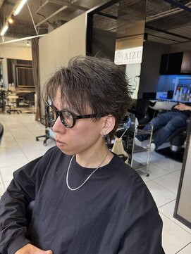 アイズ 海老名(AIZU) フェザーショート フェザーパーマ ツイストスパイラルパーマ