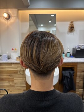 スウェル 船橋店(Swell) #サーフカール#スパイキーショート#ブルーブラック#船橋