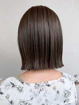 ボブ顔周りレイヤーミディアムおくれ毛_ba566512