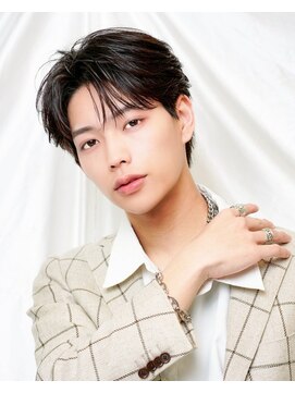 アイトーキョー 名古屋栄(AI TOKYO) ニュアンスパーマ/フェザーパーマ/センターパート/名古屋/栄