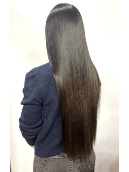 ヘアミッション ロデオ(hair Mission Rodeo)の写真/髪質改善メーカー認定準講師と目指す理想!毎朝のアイロン地獄から解放され過去最高の艶髪へ◎
