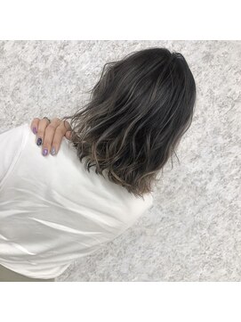 ノア ヘアデザイン 町田店(noa Hair Design) 外ハネショート×エアタッチ