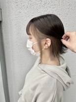 カプア 仙台駅前店(Kapua)&nbsp;インナーカラーペールグレージュ外ハネボブケアブリーチ