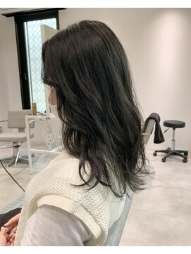 ヨーク(YOKE) YOKE 韓国 オリーブグレージュ 髪質改善