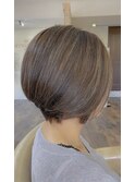 グラデーションボブ×ハイライトカラー