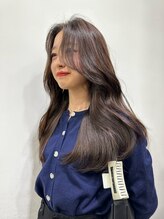 ヘアーアンドメイク ビス(HAIR&MAKE bis) 韓国レイヤーカット　ワンホンヘア　顔周りカット【青柳みゆ】