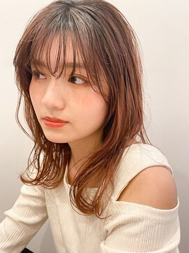 アンヘアー 元町三宮(UNHAIR) 波巻きくびれセミロング/ゆるふわ巻き/束感が可愛いこなれヘア