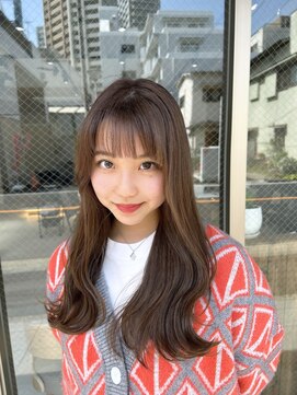 アドア 横浜(ADORE) 秋カラー◎艶グレージュ