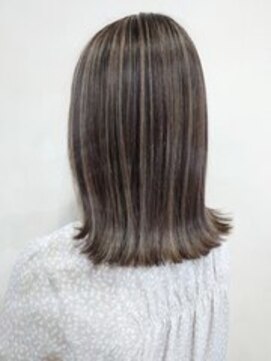 アロマ ヘアルーム 池袋店(AROMA hair room) グレージュカラーデザインカラー外ハネボブ/池袋/池袋西口