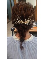 ビスポーク(BESPOKE)&nbsp;20代30代大人可愛いお呼ばれスタイル編みおろしグレージュ