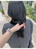 人気！　暗髪なのに透明感　モノトーンカラー