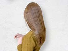 ”ダメージを抑え艶感UP”AUBEHAIRの酸性ストレート