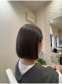 切りっぱなしボブ