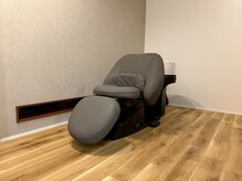 サロンドゥシェノン(Salon de chainon)