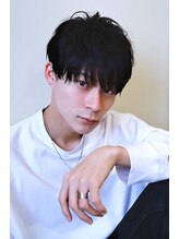 力を抜いた無造作感とシャープなラインで仕上げた、日常に馴染む洒落感スタイル◎《岩本/メンズstyle》