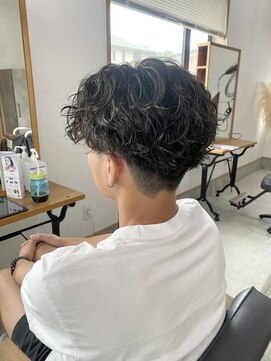 ヴィアルス 美園店(VIARS) ツイストスパイラルパーマ/センターマッシュ/ハイライト