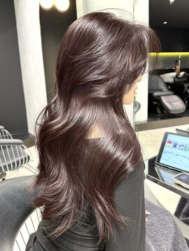 シティ(CITY) レイヤーカット 顔まわりカット 韓国ヘア 色気ヘア かきあげ前髪