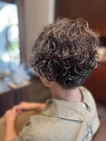 ヴィラ アンド テラス(Villa X terrace)&nbsp;パーマ＋カット＋選べるカラー＋ハホニコツヤ感UPトリートメント