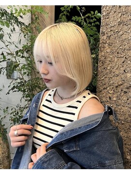 メゾンアクア 表参道(Maison ACQUA) レイヤーボブ/切りっぱなし/ハッシュボブ/ミディアム/ハイトーン