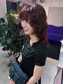 クスクス(csks)の写真/初めてのパーマもイメチェンもお任せください♪お客様の新しいスタイルを見つけるお手伝いをします◇