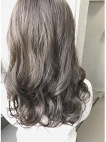 フラバー(flover) ☆アッシュグレーx外国人風束感レイヤースタイル☆