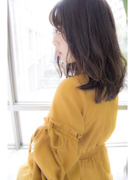 アリエ(Allie) 【Allie】ヴィンテージグレイ×鎖骨下やわらかミディ