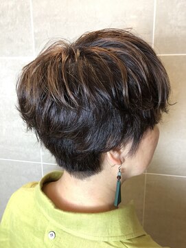 キャラ 池袋本店(CHARA) 白髪カバーハイライト【キャラ池袋/chara池袋/玉城 光】*