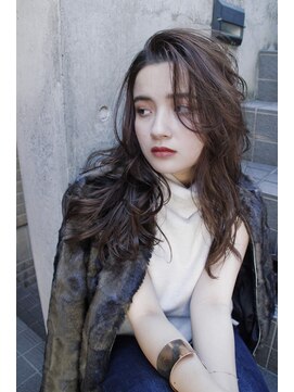 ラマナ(Lamana) ルーズな外国人風グレイジュスタイル◆